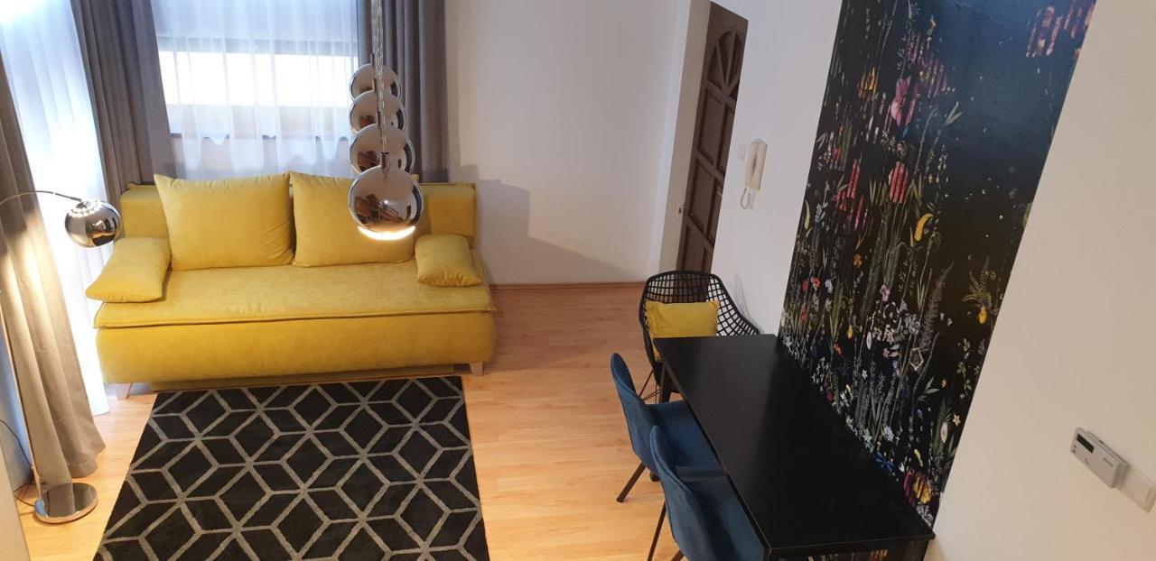 Grand Paradise Apartman Miskolc Eksteriør billede
