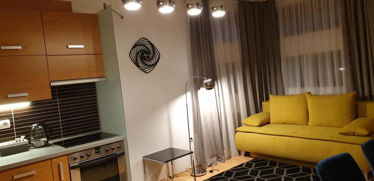 Grand Paradise Apartman Miskolc Eksteriør billede