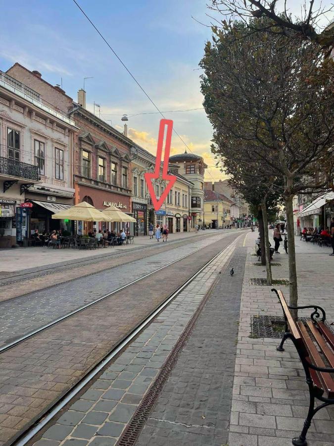 Grand Paradise Apartman Miskolc Eksteriør billede